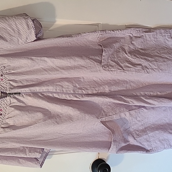 White Stag Purple Gingham Embroidered Nightgown - Picture 2 of 3